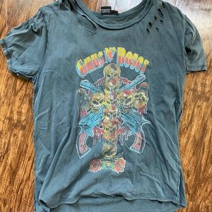 Guns N Roses distressed tshirt